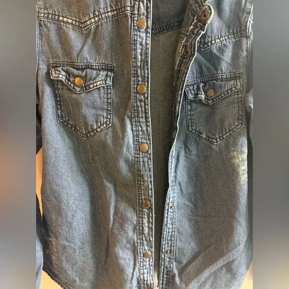 Miley Cyrus & Max Azria Blue Shirt - Picture 2 of 9